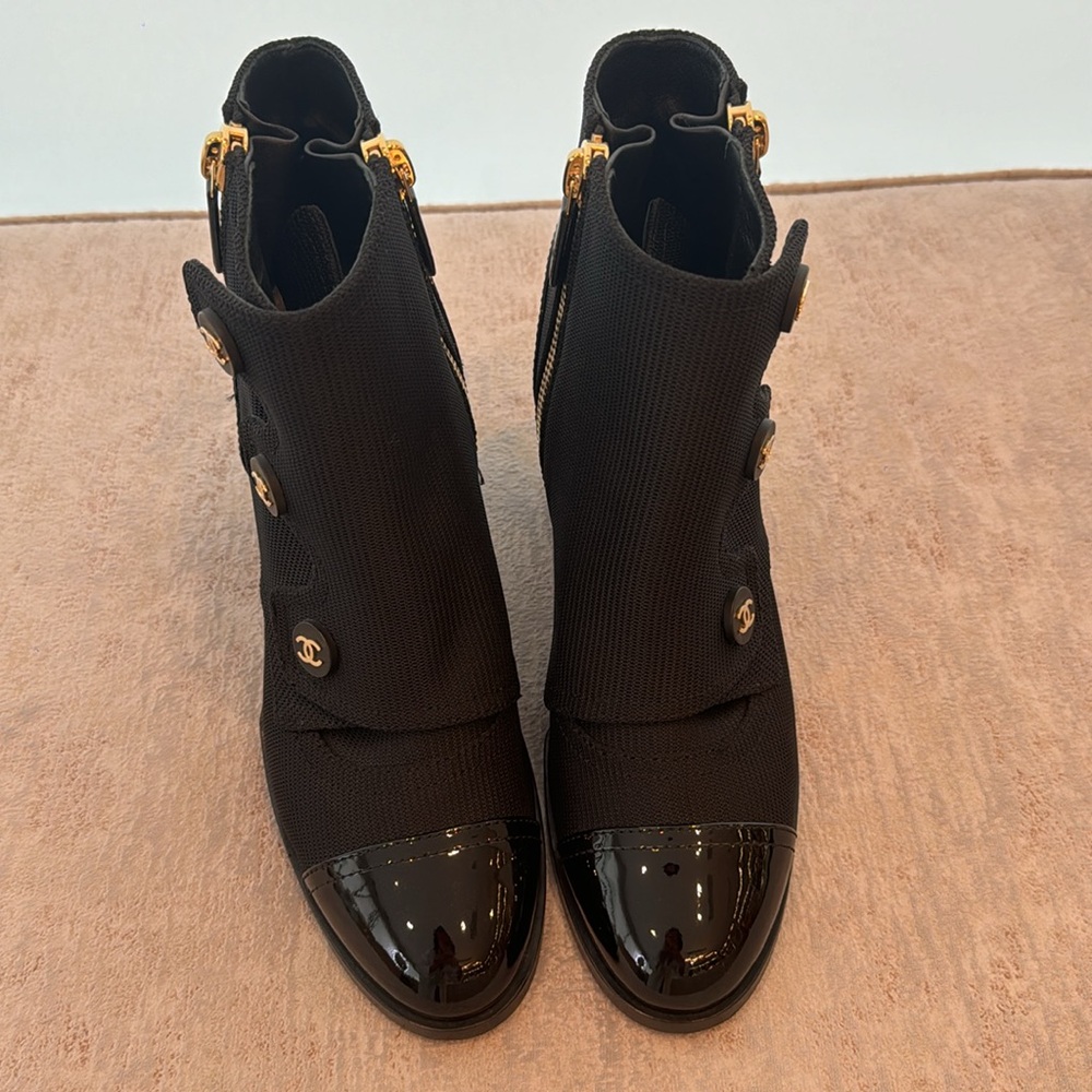 Chanel booties - Picture 2 of 7